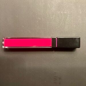 *NEW* Victoria’s Secret Very Sexy Lipgloss in “Make Out” 4.5 g